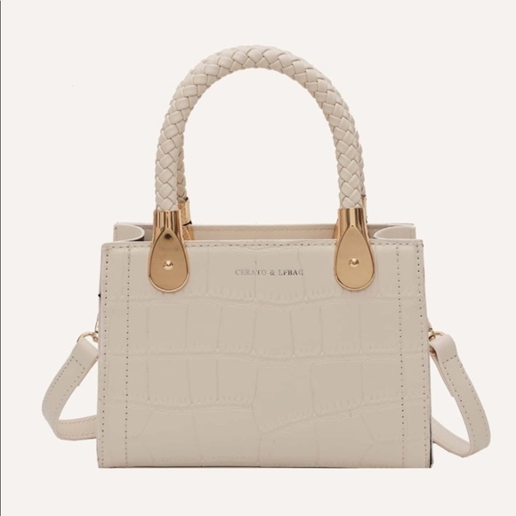 Handbags - 🤍NEW🤍 Small Crossbody/ Handbag